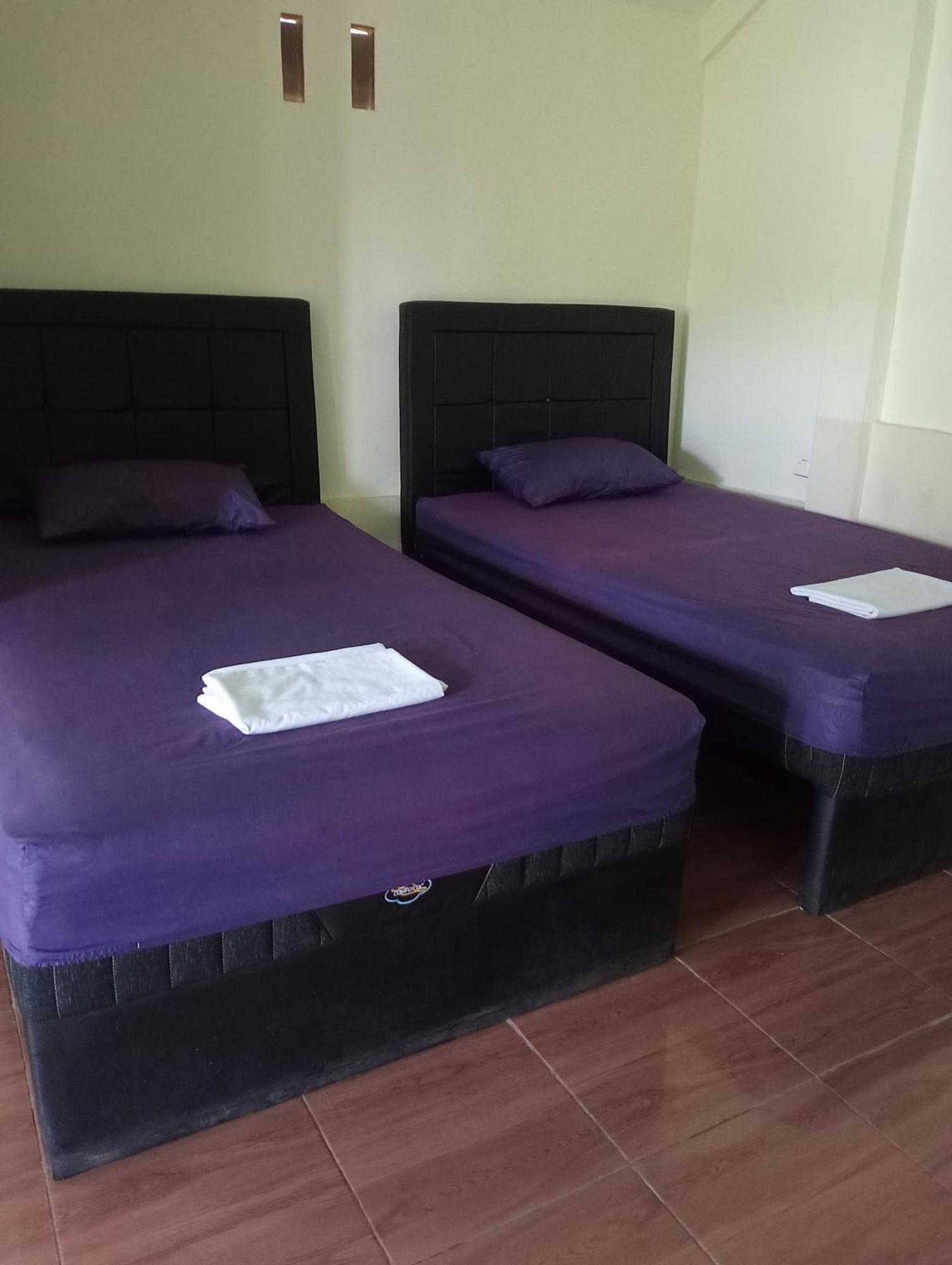 The Daun Puntik Homestay Pemenang Εξωτερικό φωτογραφία