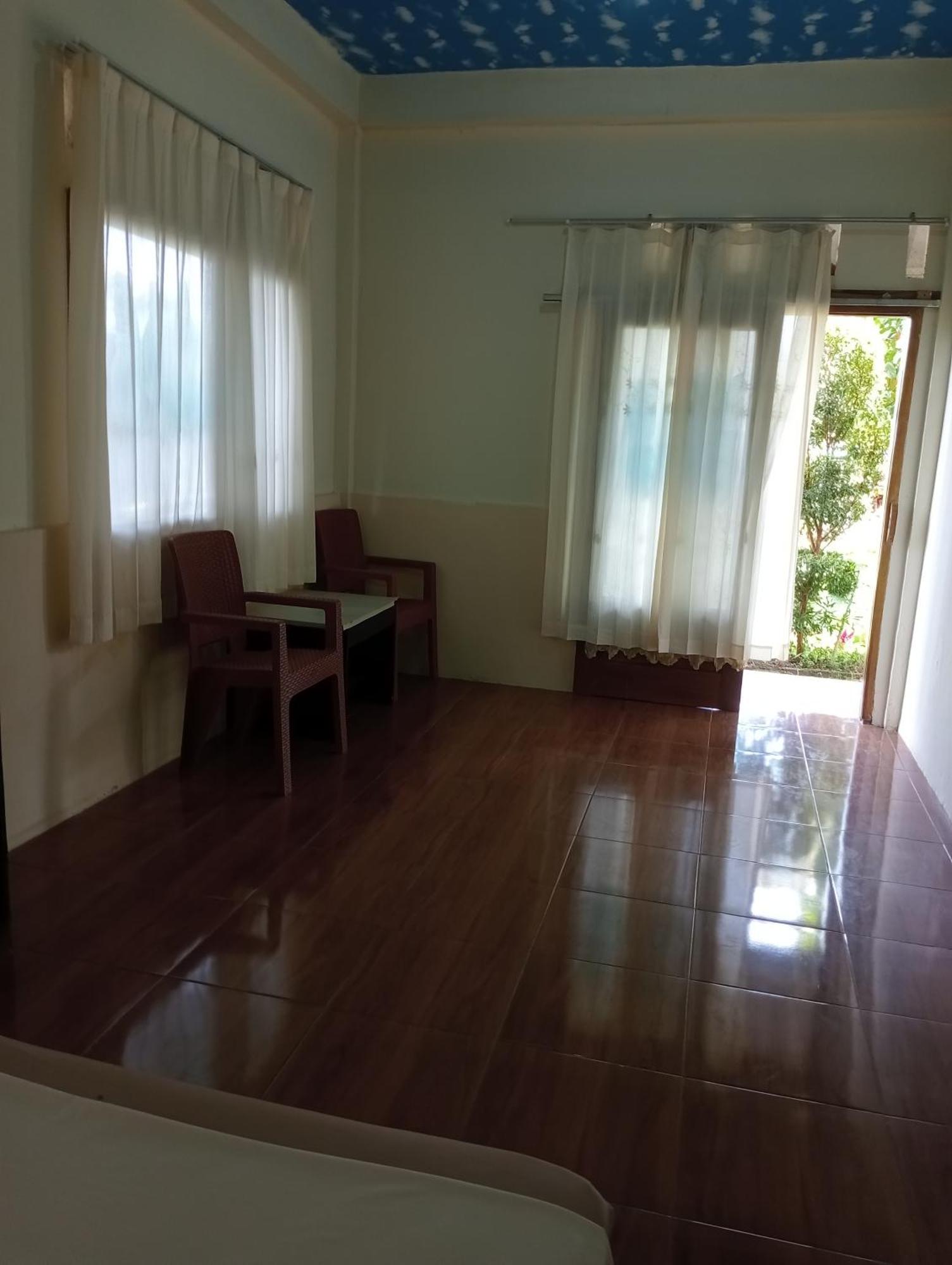 The Daun Puntik Homestay Pemenang Εξωτερικό φωτογραφία